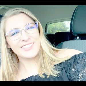 Meet your Posher, Shelby